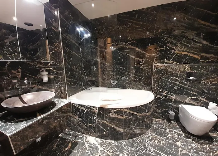 Lejlighedshotel Klazary U Zumberka - Terasove 3*